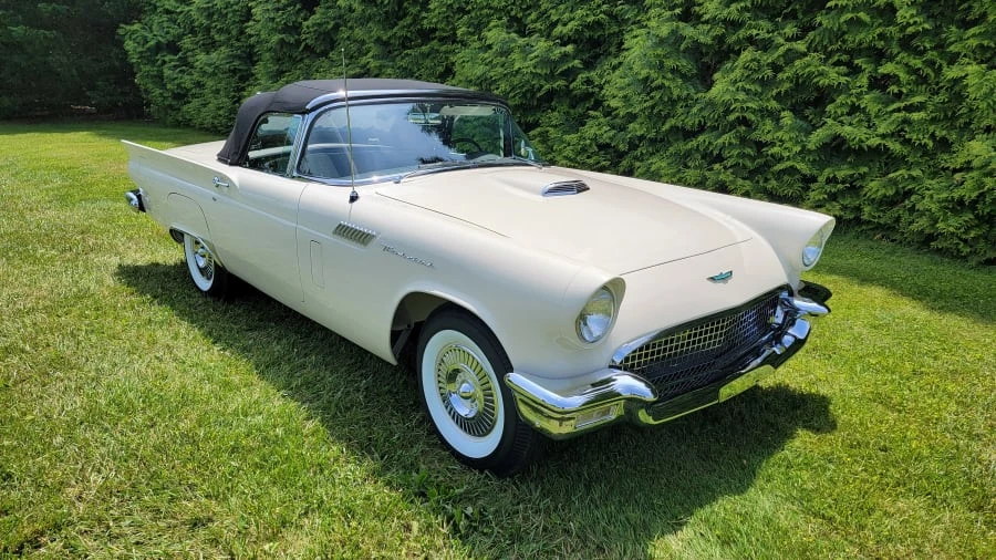 1957 Ford Thunderbird 1st Gen - Image 4 of 31