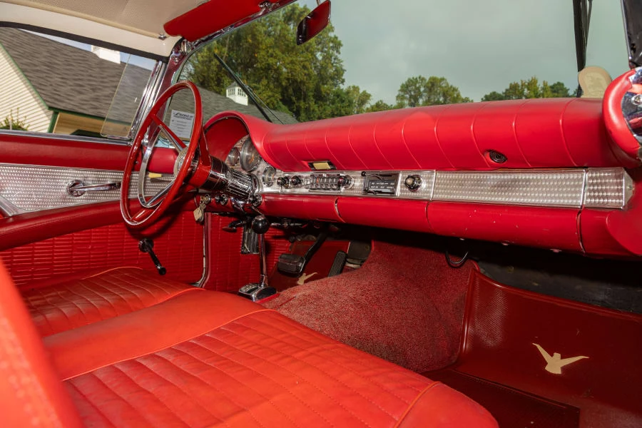 1957 Ford Thunderbird 1st Gen - Image 20 of 31