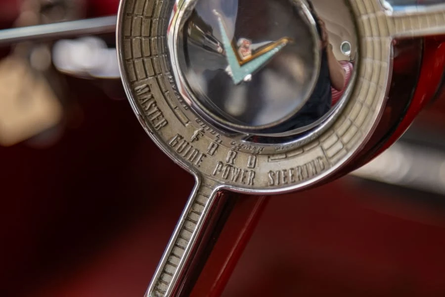 1957 Ford Thunderbird 1st Gen - Image 27 of 31
