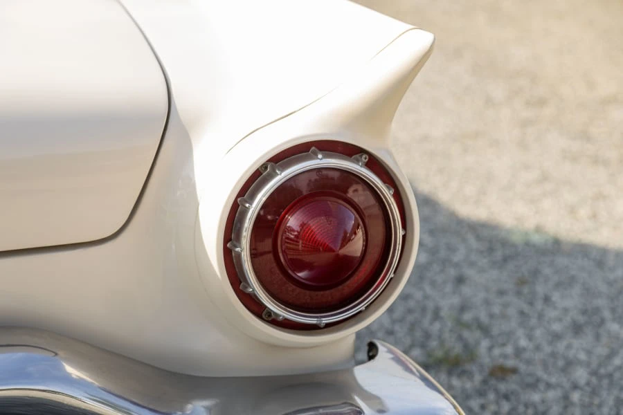 1957 Ford Thunderbird 1st Gen - Image 17 of 31