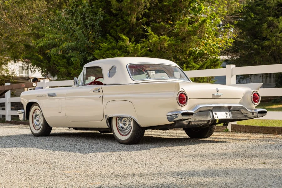1957 Ford Thunderbird 1st Gen - Image 18 of 31