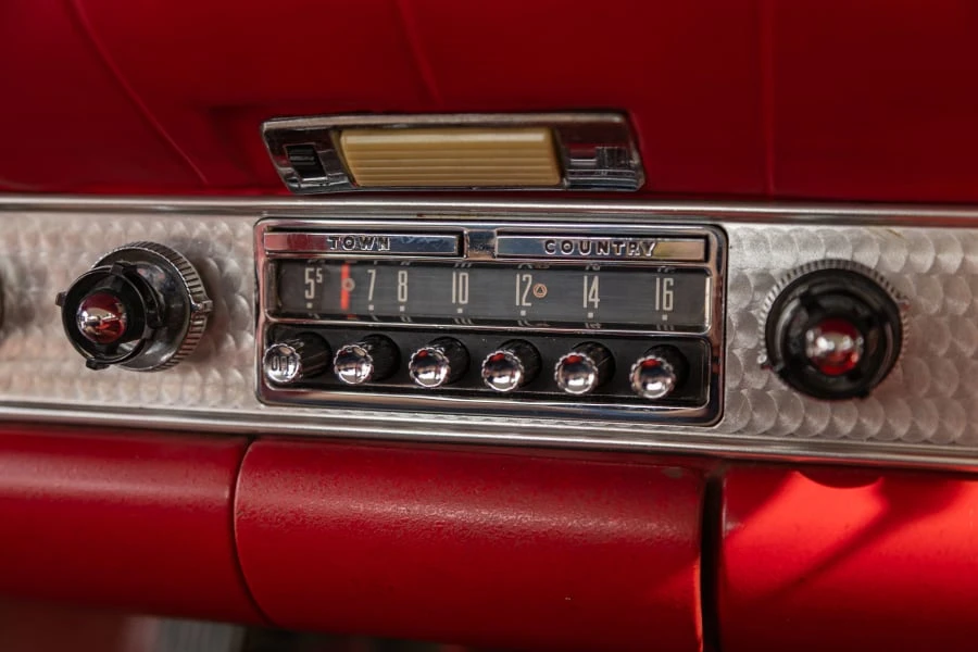 1957 Ford Thunderbird 1st Gen - Image 23 of 31