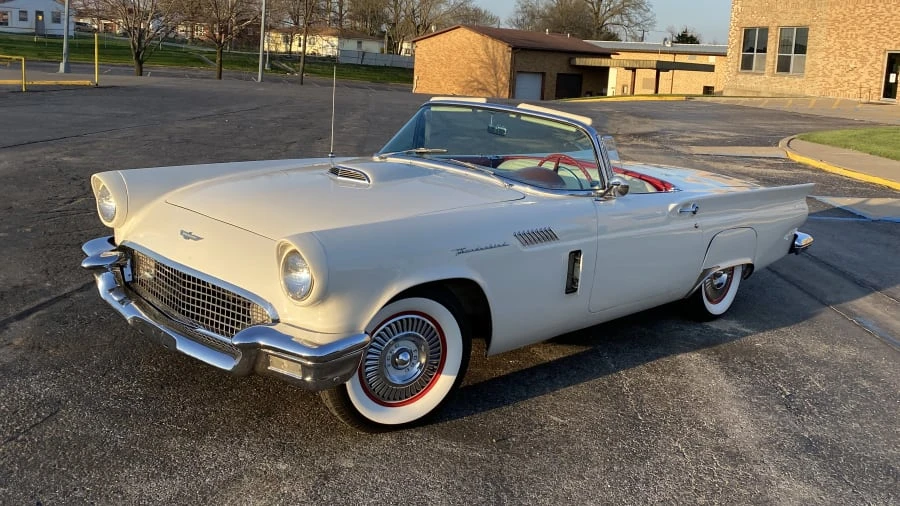 1957 Ford Thunderbird 1st Gen - Image 2 of 2