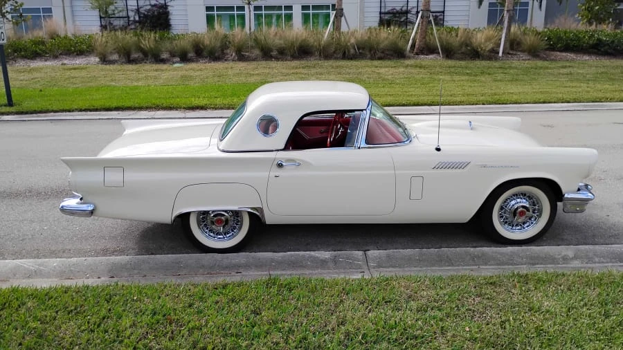 1957 Ford Thunderbird 1st Gen - Image 5 of 31