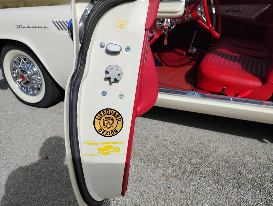 1957 Ford Thunderbird 1st Gen - Image 23 of 31