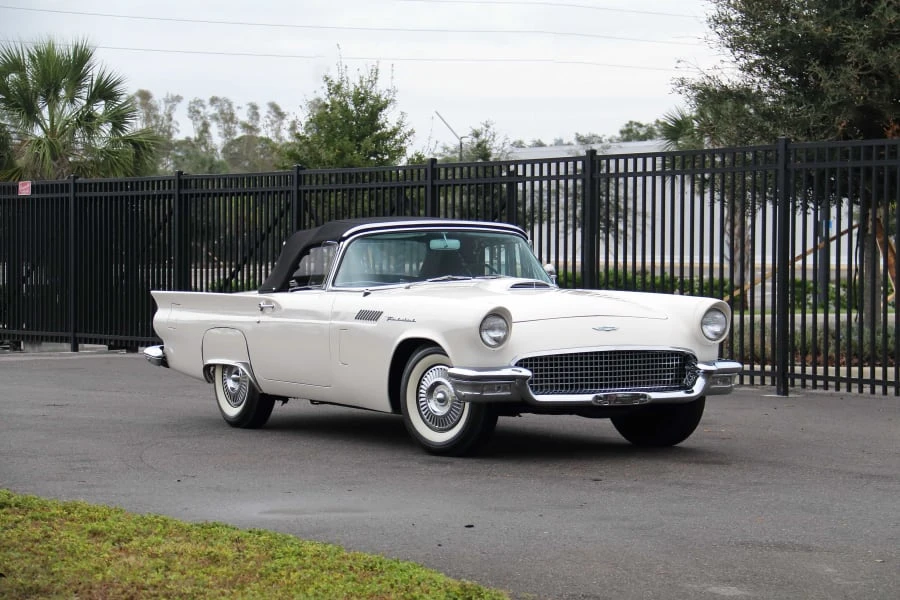1957 Ford Thunderbird 1st Gen - Image 6 of 28