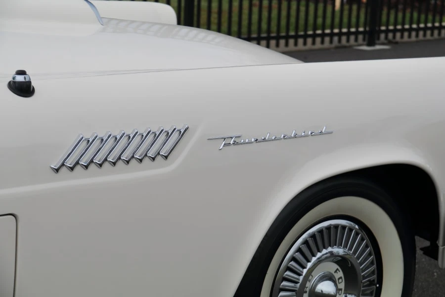1957 Ford Thunderbird 1st Gen - Image 16 of 28