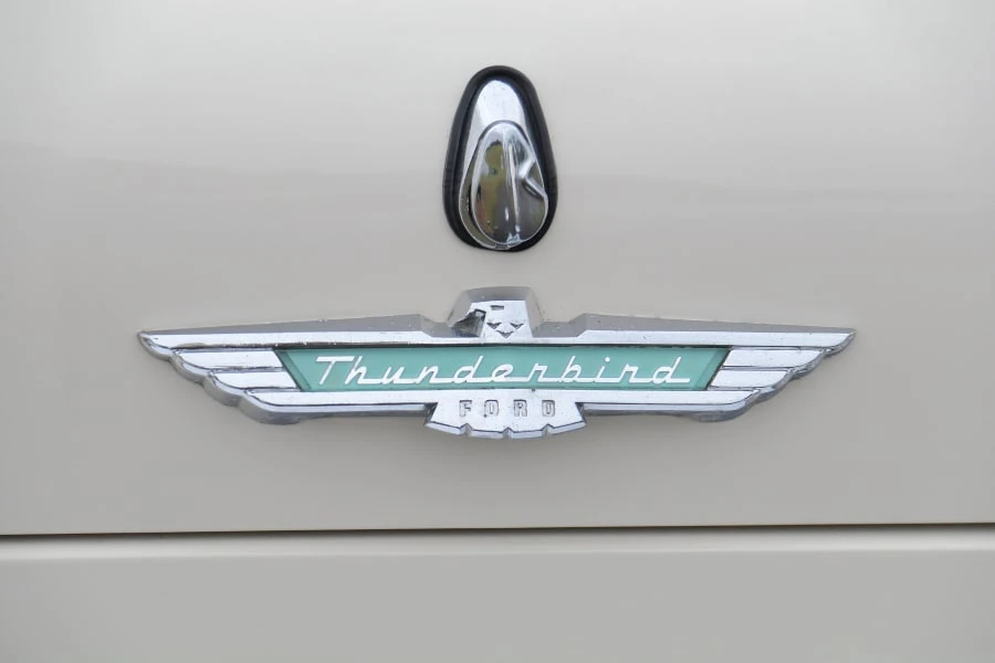 1957 Ford Thunderbird 1st Gen - Image 13 of 28