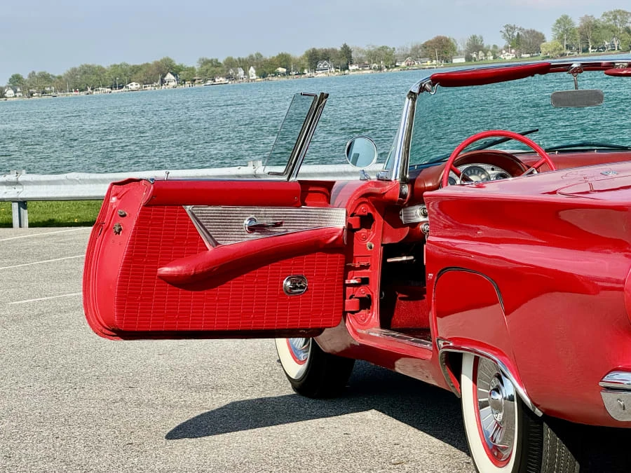 1957 Ford Thunderbird 1st Gen - Image 30 of 31