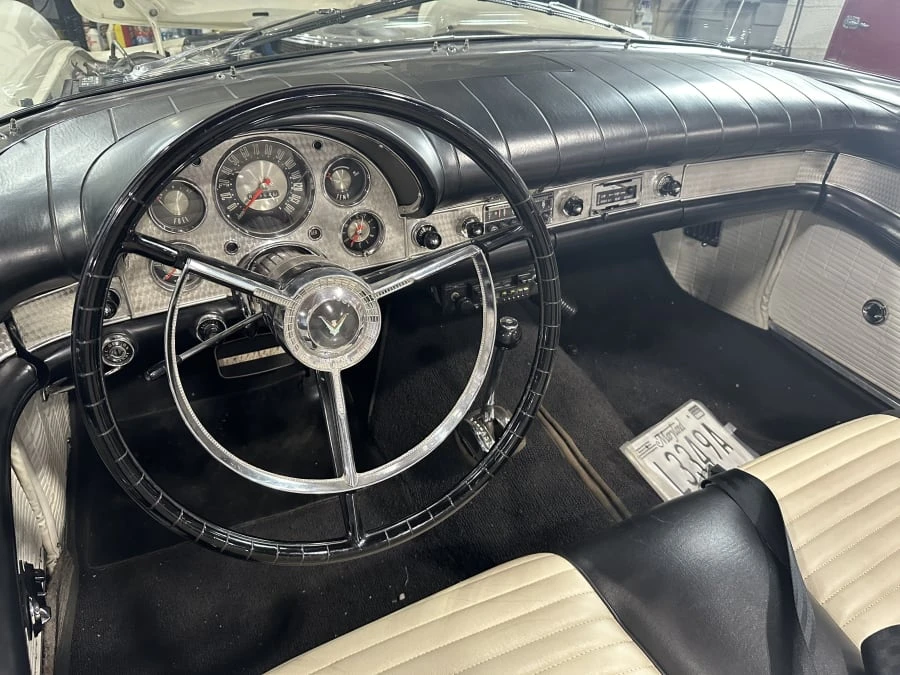 1957 Ford Thunderbird 1st Gen - Image 4 of 10
