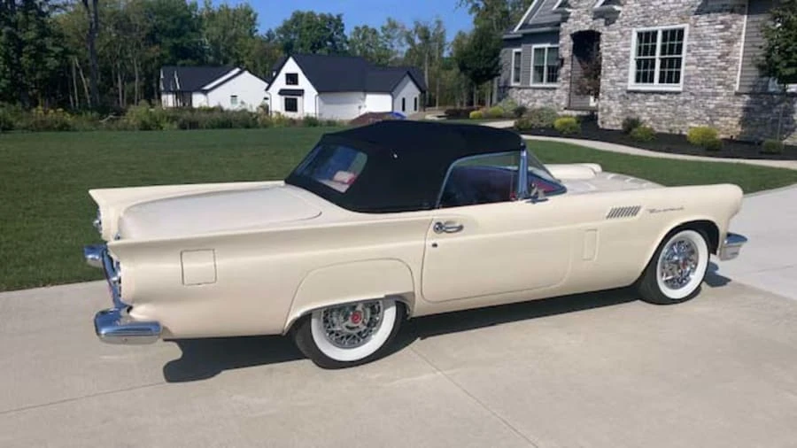 1957 Ford Thunderbird 1st Gen - Image 2 of 16