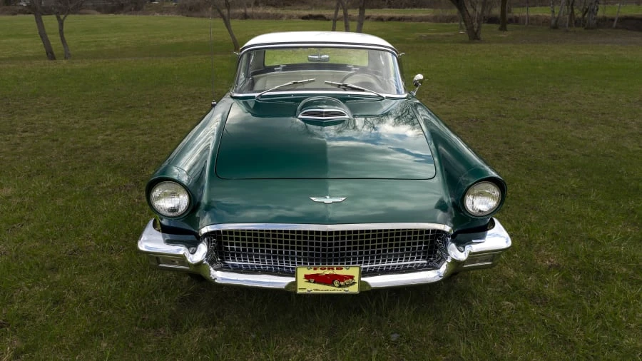 1957 Ford Thunderbird 1st Gen - Image 23 of 31