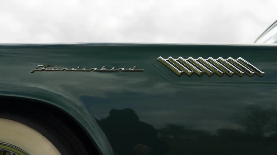 1957 Ford Thunderbird 1st Gen - Image 9 of 31