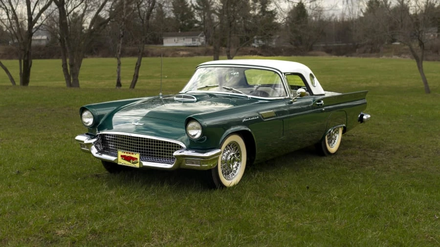 1957 Ford Thunderbird 1st Gen - Image 17 of 31