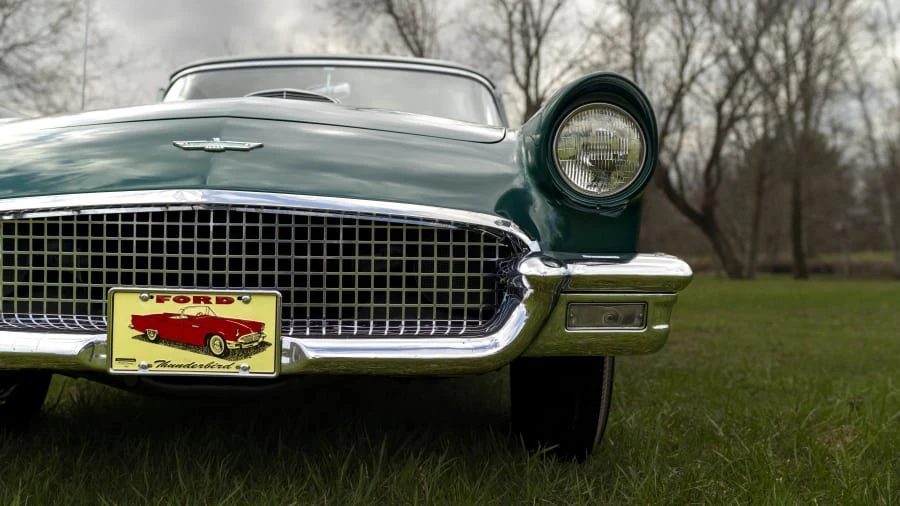1957 Ford Thunderbird 1st Gen - Image 15 of 31