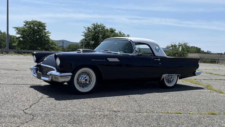 1957 Ford Thunderbird 1st Gen - Image 8 of 24