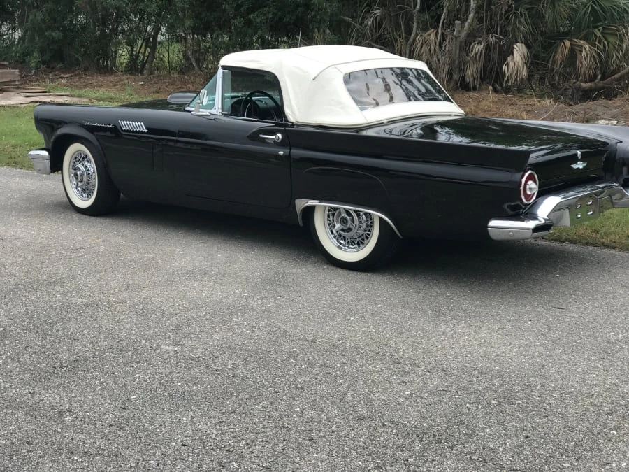 1957 Ford Thunderbird 1st Gen - Image 5 of 20