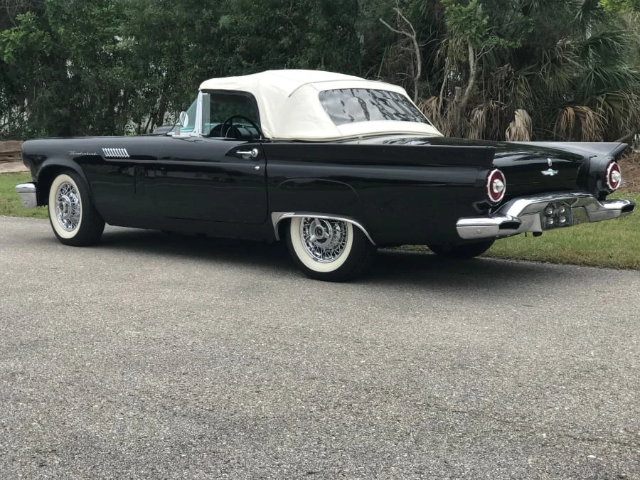 1957 Ford Thunderbird 1st Gen - Image 3 of 20