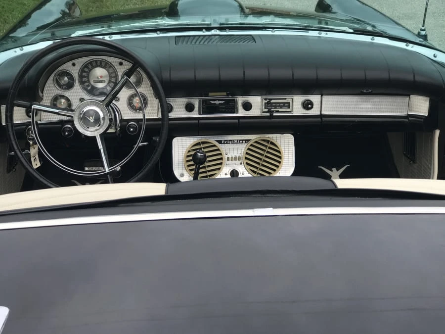 1957 Ford Thunderbird 1st Gen - Image 15 of 20