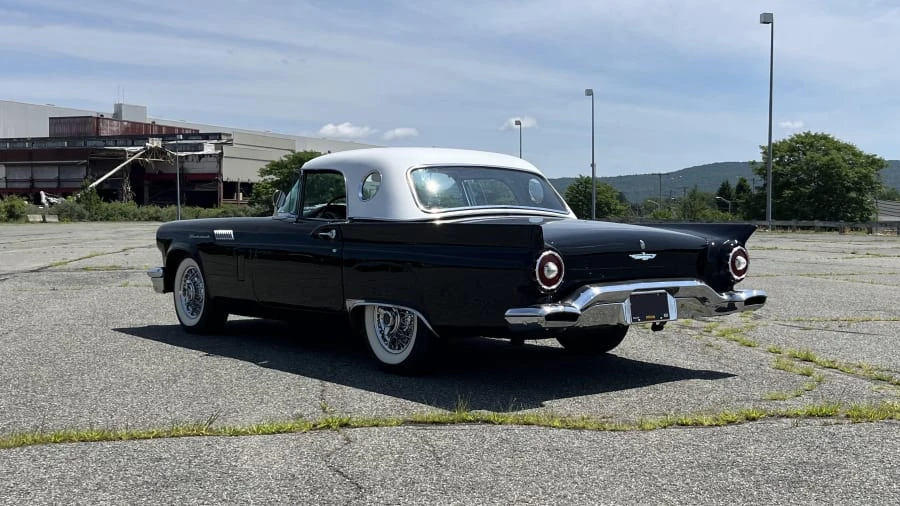 1957 Ford Thunderbird 1st Gen - Image 9 of 24