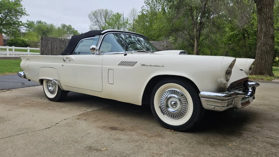 1957 Ford Thunderbird 1st Gen - Image 4 of 21