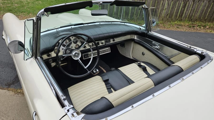 1957 Ford Thunderbird 1st Gen - Image 16 of 21