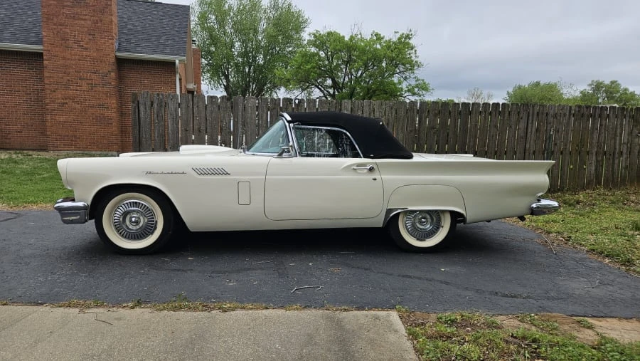 1957 Ford Thunderbird 1st Gen - Image 8 of 21