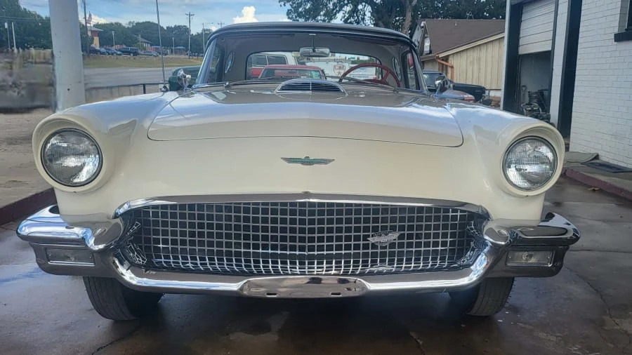 1957 Ford Thunderbird 1st Gen - Image 3 of 9