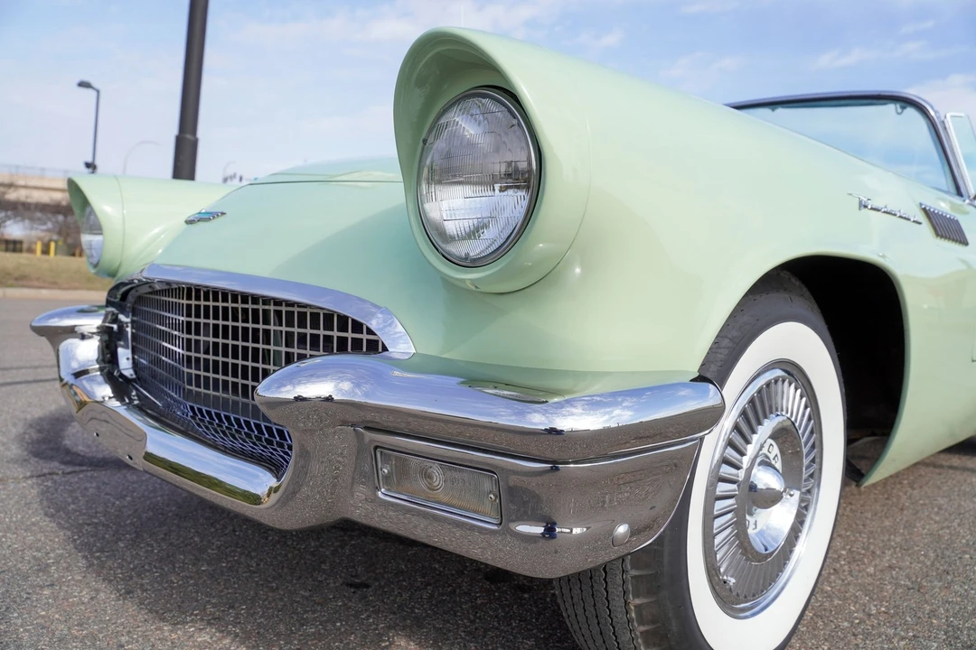 1957 Ford Thunderbird 1st Gen - Image 20 of 21