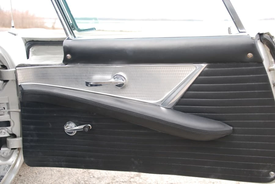1957 Ford Thunderbird 1st Gen - Image 13 of 18