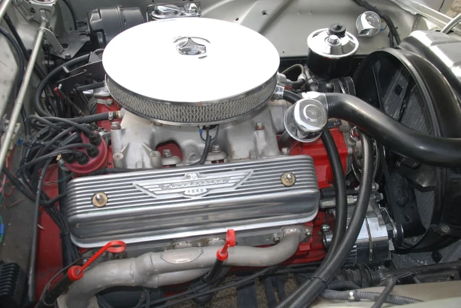 1957 Ford Thunderbird 1st Gen - Image 17 of 18
