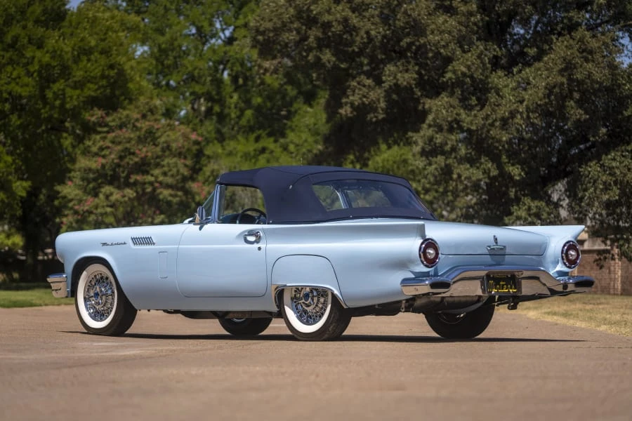 1957 Ford Thunderbird 1st Gen - Image 24 of 31