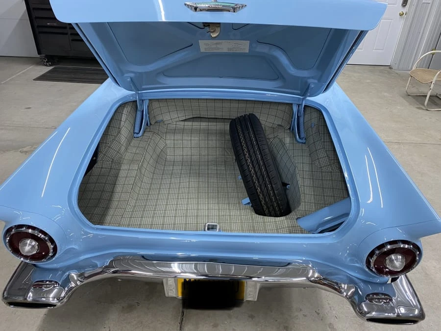 1957 Ford Thunderbird 1st Gen - Image 9 of 9