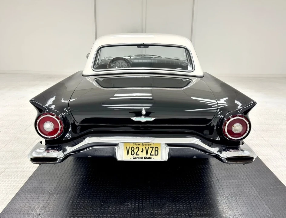 1957 Ford Thunderbird 1st Gen - Image 10 of 12