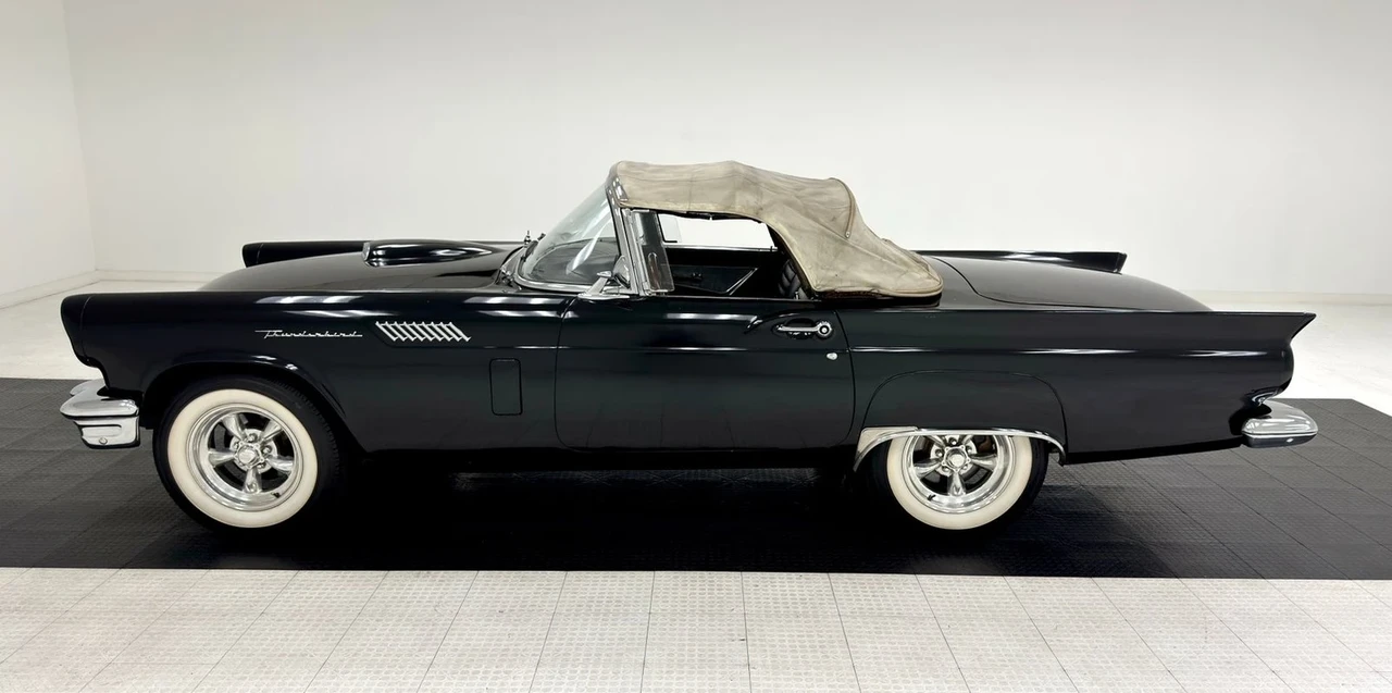 1957 Ford Thunderbird 1st Gen - Image 5 of 12