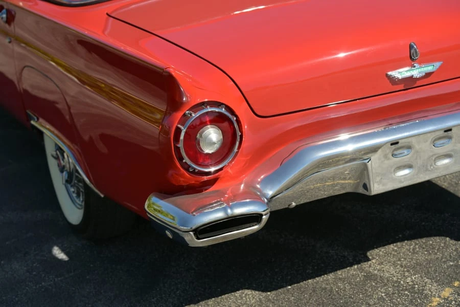 1957 Ford Thunderbird 1st Gen - Image 22 of 31