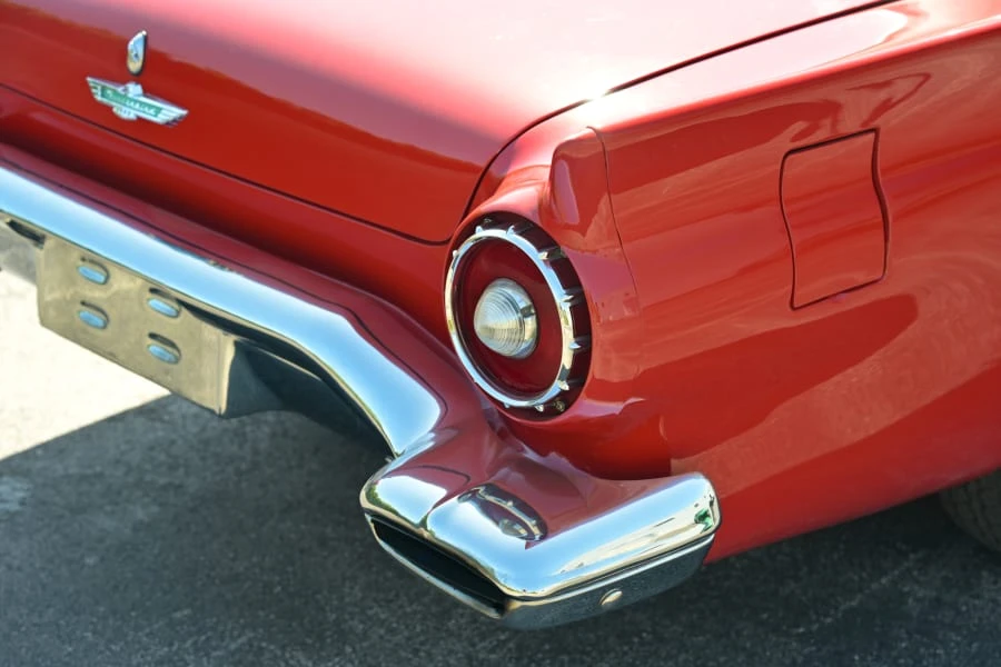 1957 Ford Thunderbird 1st Gen - Image 21 of 31