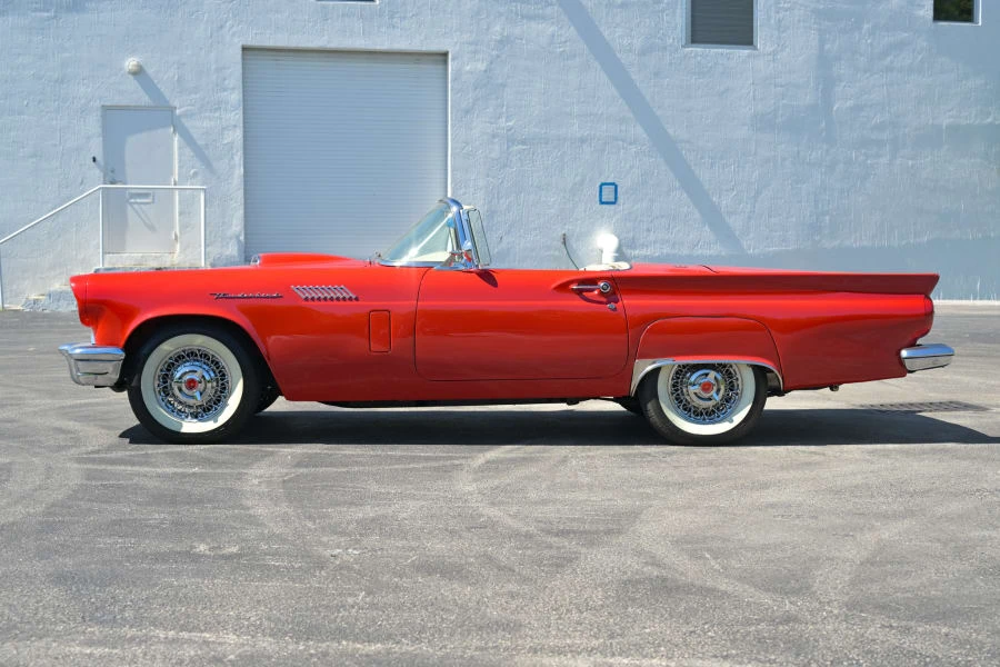 1957 Ford Thunderbird 1st Gen - Image 2 of 31