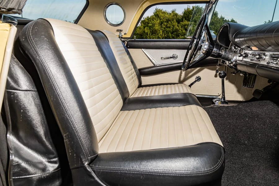 1957 Ford Thunderbird 1st Gen - Image 26 of 31