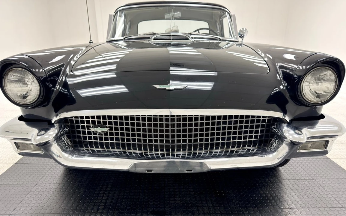 1957 Ford Thunderbird 1st Gen - Image 15 of 31