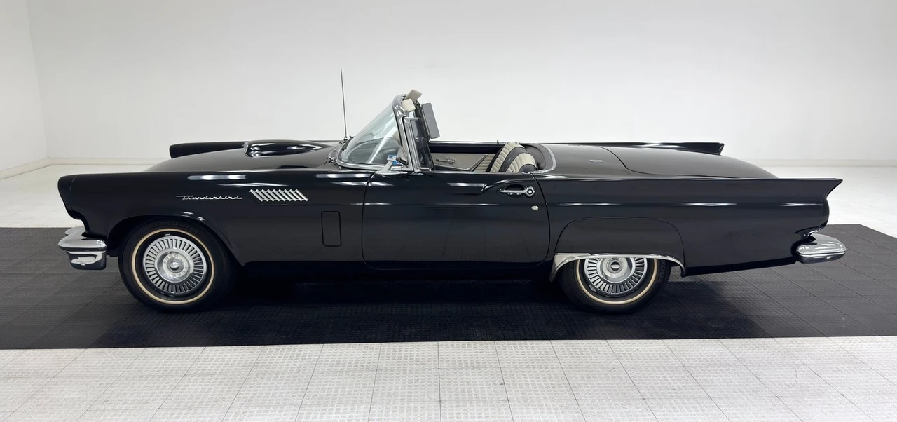 1957 Ford Thunderbird 1st Gen - Image 6 of 31
