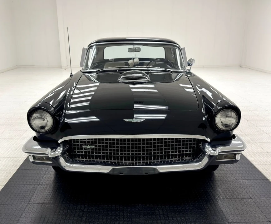 1957 Ford Thunderbird 1st Gen - Image 14 of 31