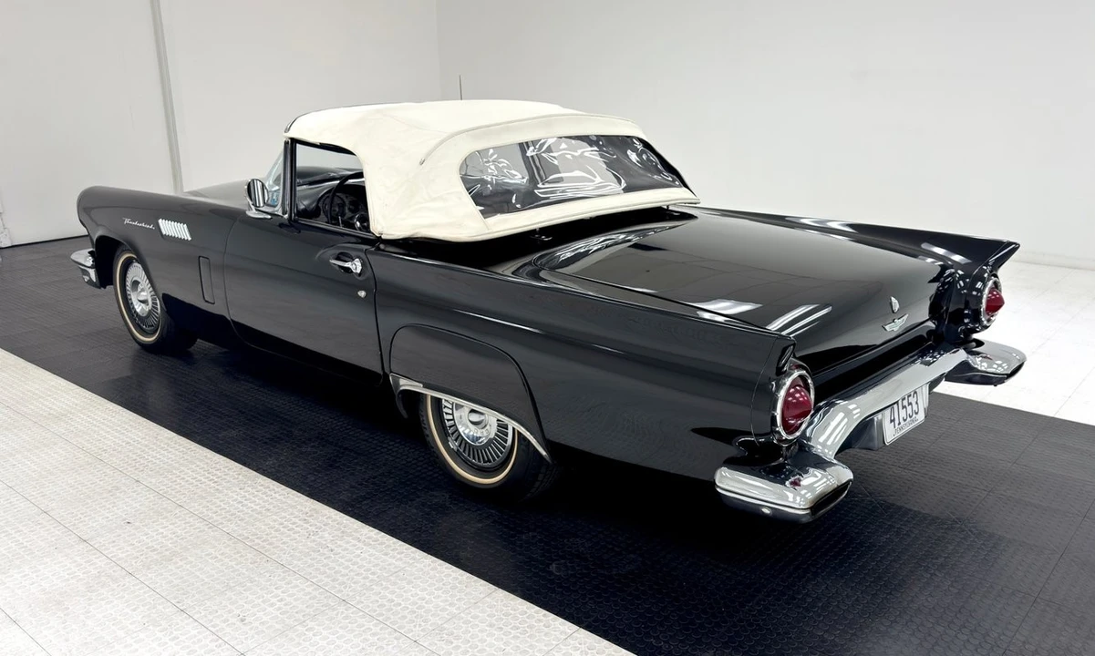 1957 Ford Thunderbird 1st Gen - Image 8 of 31