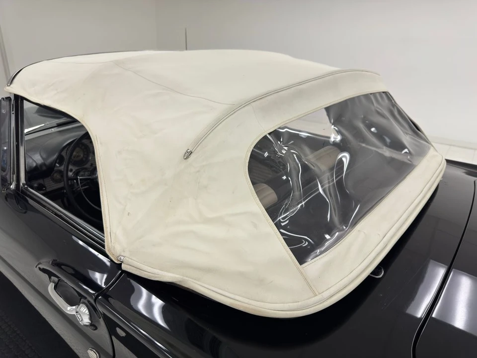1957 Ford Thunderbird 1st Gen - Image 27 of 31