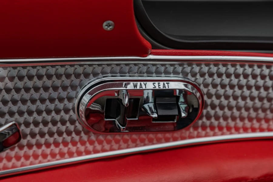 1957 Ford Thunderbird 1st Gen - Image 20 of 31