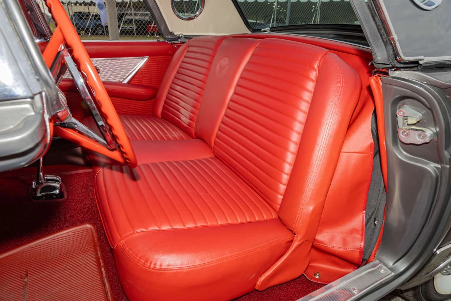 1957 Ford Thunderbird 1st Gen - Image 24 of 31