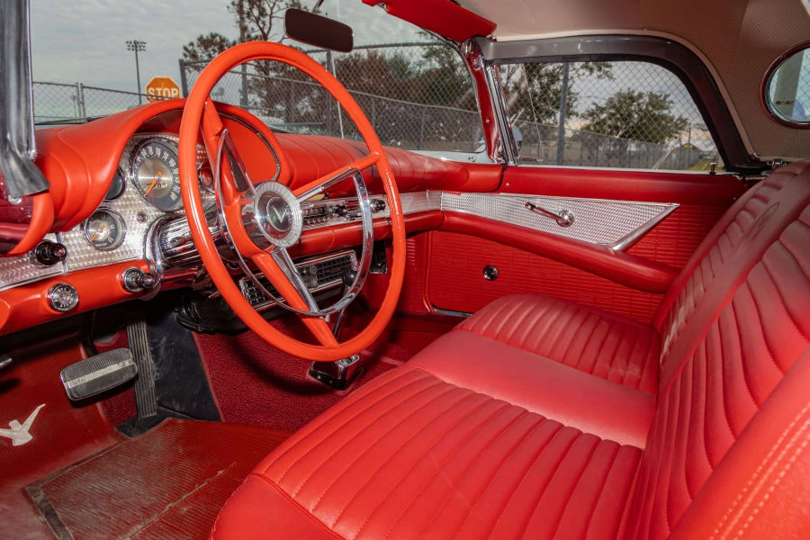 1957 Ford Thunderbird 1st Gen - Image 17 of 31