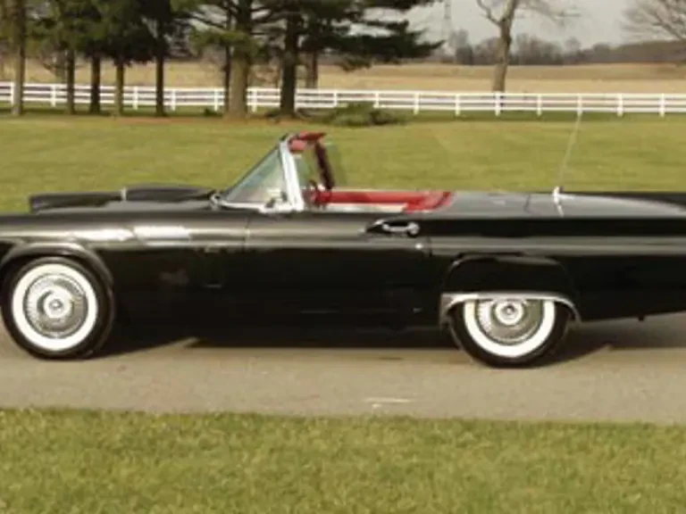 1957 Ford Country Squire - Image 6 of 13
