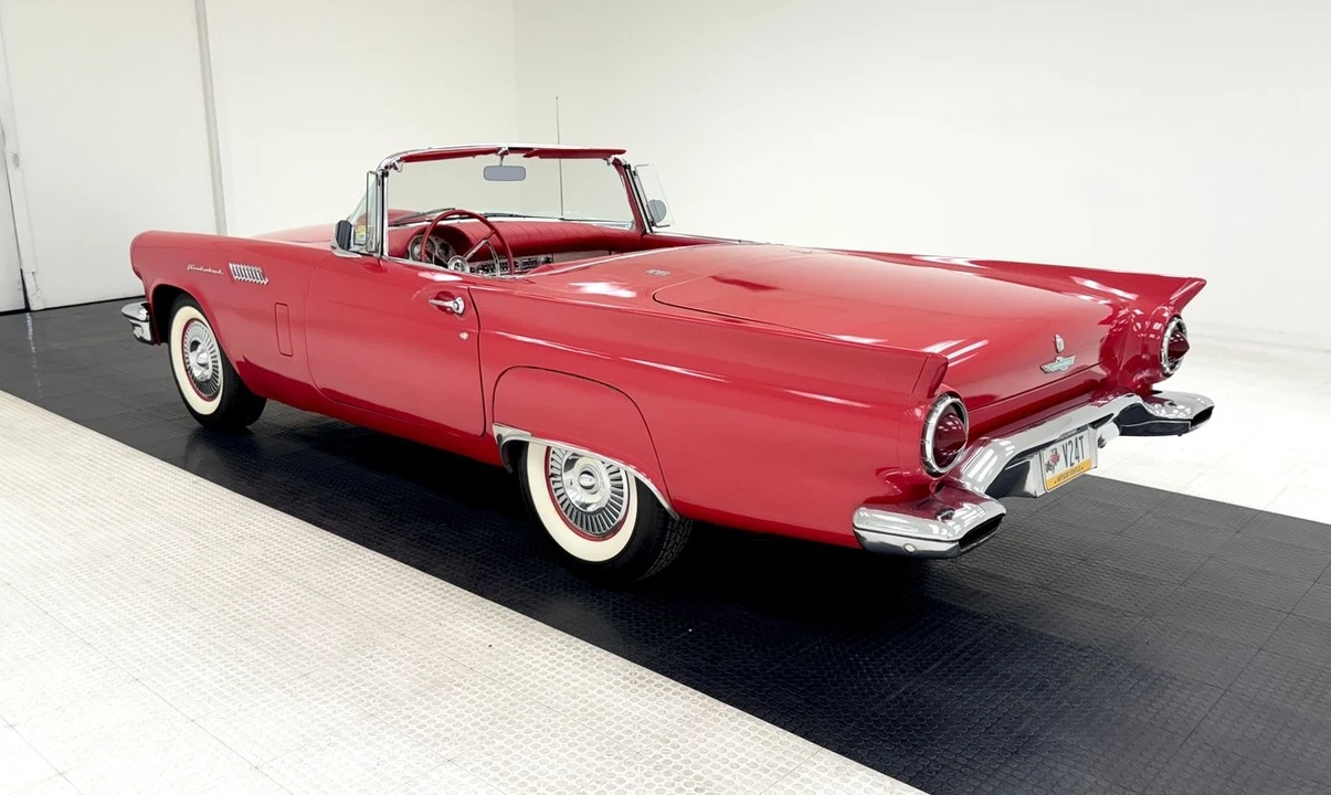 1957 Ford Thunderbird 1st Gen - Image 9 of 31
