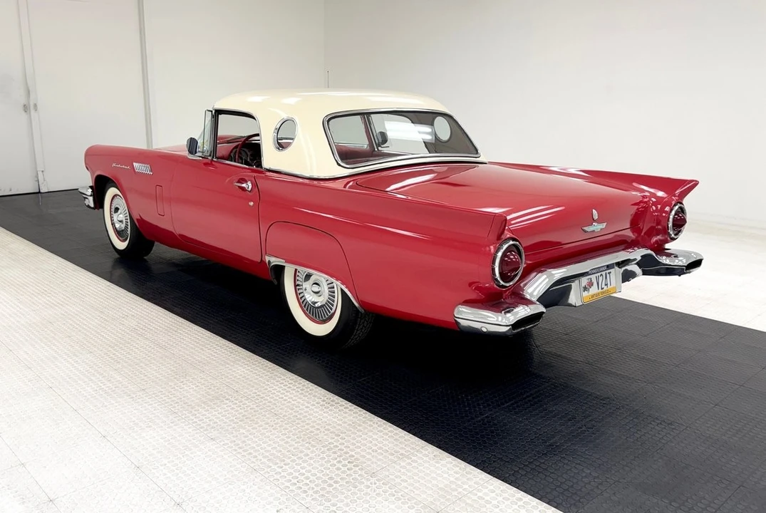 1957 Ford Thunderbird 1st Gen - Image 7 of 31